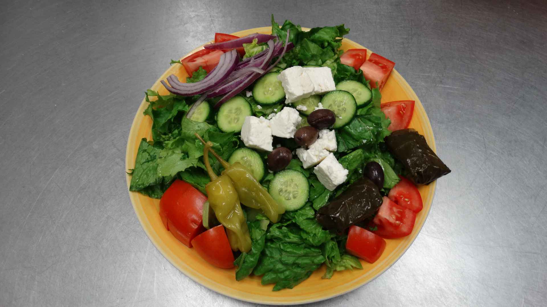 Order Greek Salad food online from Pizza di Marco 2 store, Santa Clarita on bringmethat.com