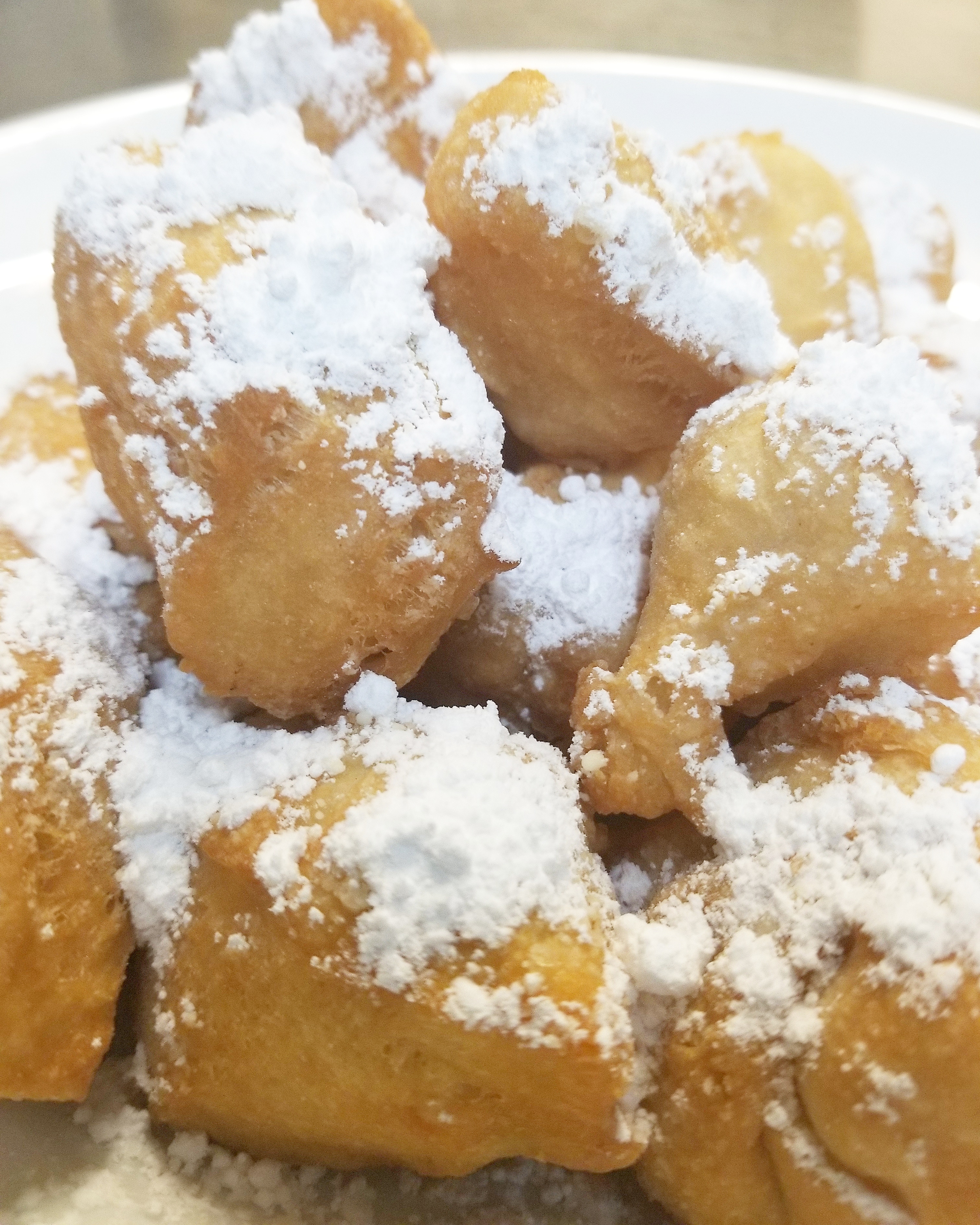 Order Homemade Fried Dough food online from Pizza Mia store, Newburgh on bringmethat.com