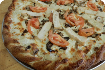 Order Garlic Chicken Pizza food online from Beach Pizza store, Grover Beach on bringmethat.com