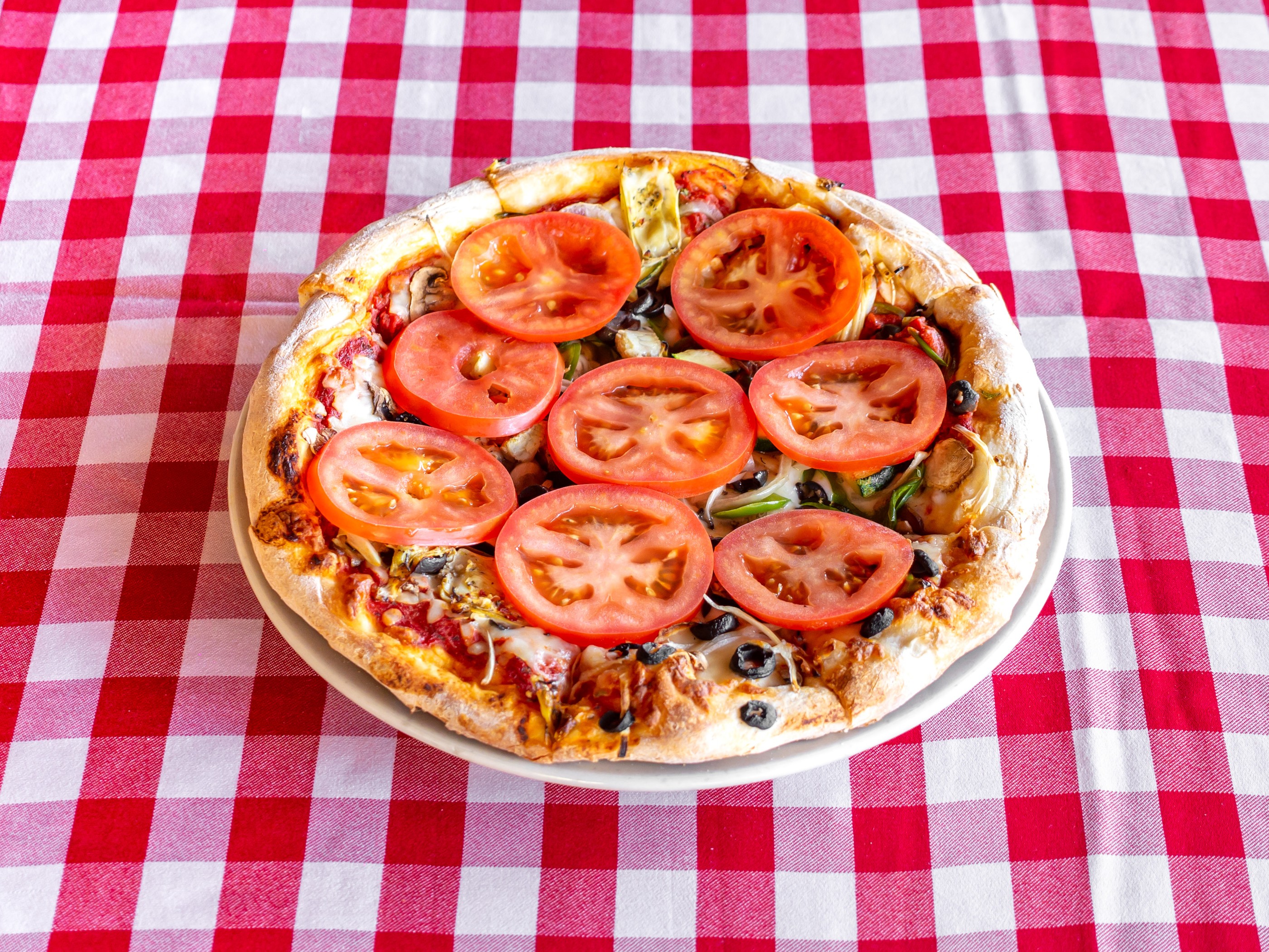 Order Vegetarian Fantasy Pizza food online from Giorgio's store, San Jose on bringmethat.com