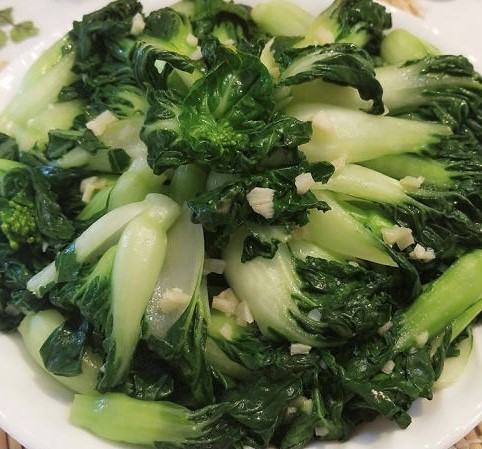 Order Baby Bok Choy with Garlic 蒜蓉白菜仔 food online from Pop Kitchen store, Daly City on bringmethat.com