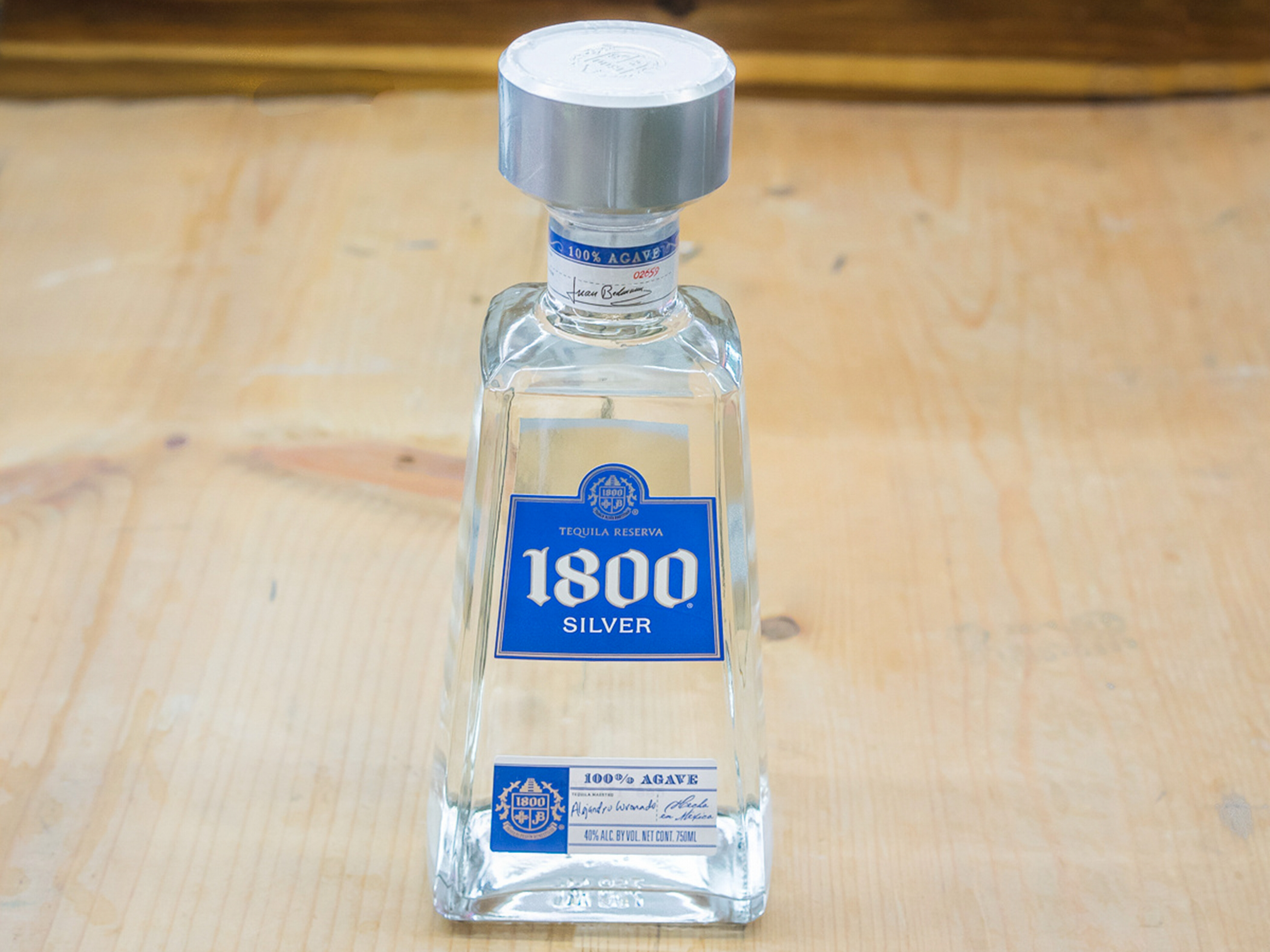 Order 1800 Tequila 750 ml Silver food online from B & B Liquor Market store, Los Angeles on bringmethat.com