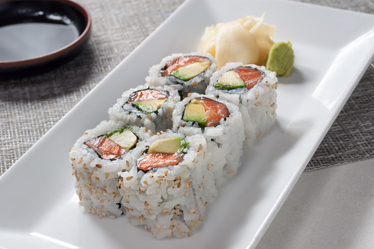 Order Salmon Avocado Roll food online from Harura Chicago store, Chicago on bringmethat.com