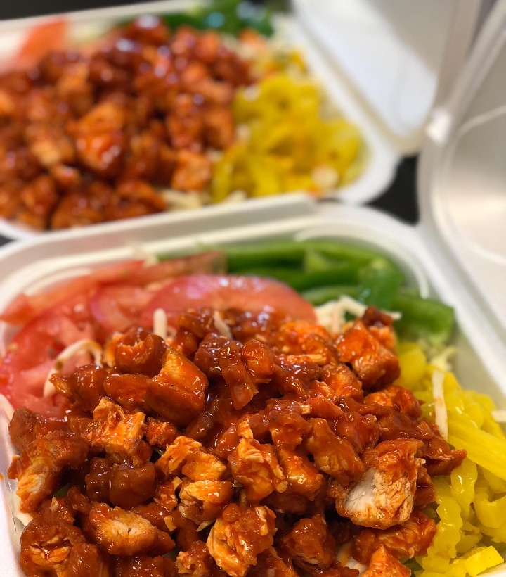 Order BUFFALO CHICKEN SALAD food online from Angelo's Pizzeria and Restaurant store, Aurora on bringmethat.com