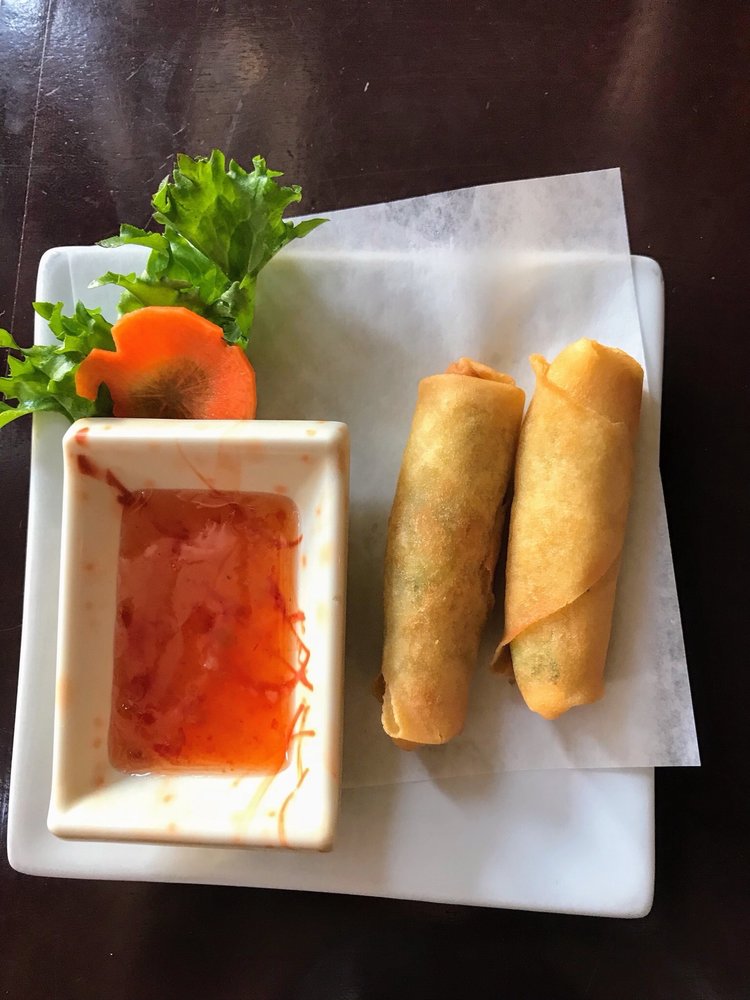 Order Vegetable Spring Roll food online from Sushi Time store, Columbus on bringmethat.com