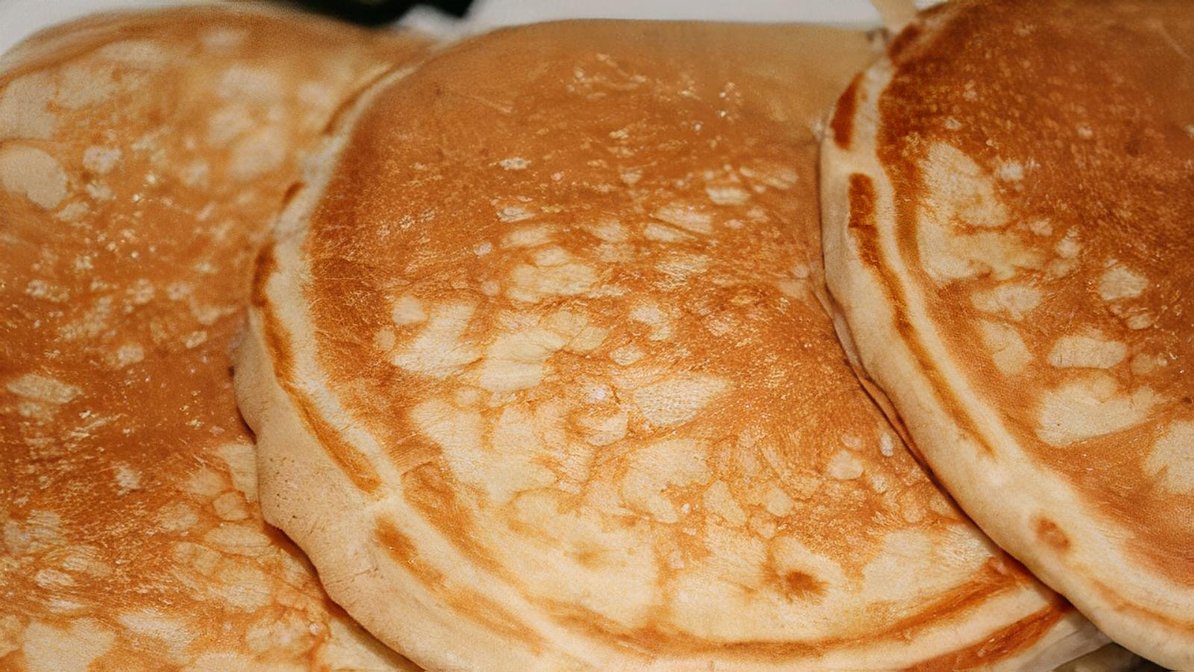 Order 3 Pancakes food online from Siggys store, Temecula on bringmethat.com