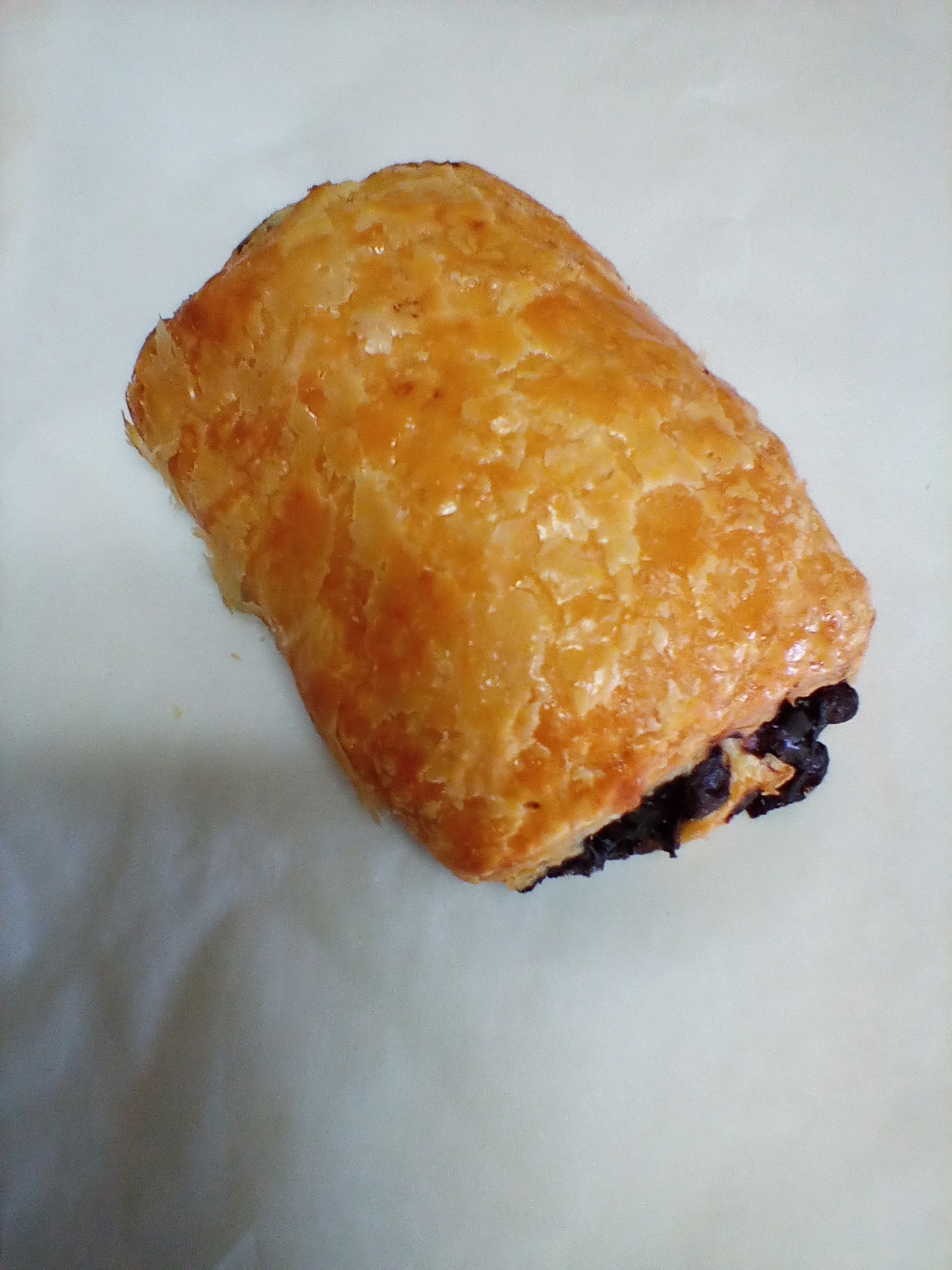 Order Chocolate Chip Croissant food online from Kenny Donuts store, Corona on bringmethat.com