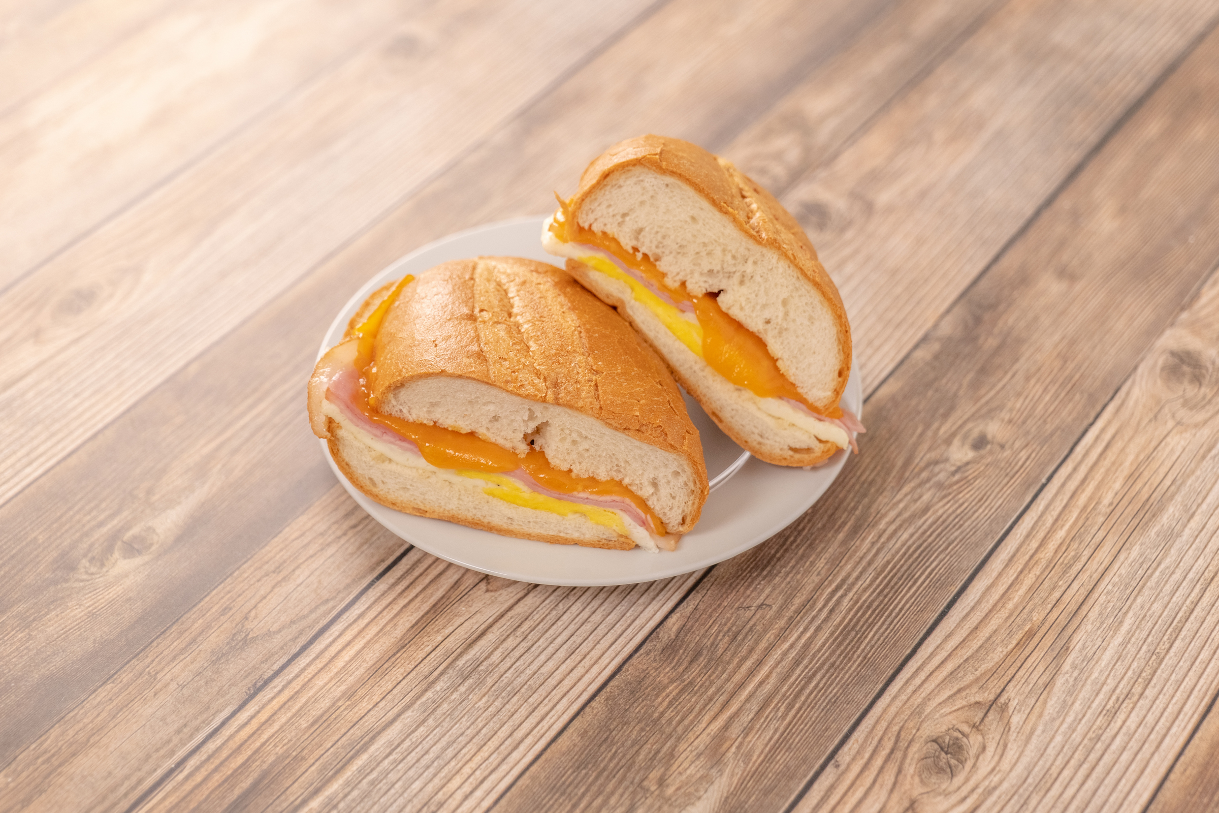 Order Egss, Ham and Cheese Breakfast Sandwich food online from Beckman Bistro store, Stanford on bringmethat.com