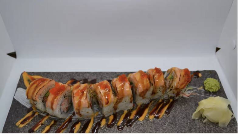 Order Lion King Roll food online from Lucky Tetsu store, Brentwood on bringmethat.com