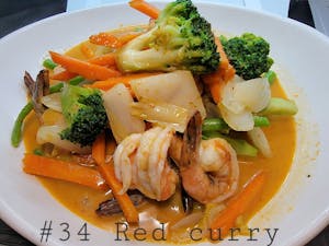 Order 34. Red Curry food online from Lisu's Thai Taste | Roseville store, Roseville on bringmethat.com