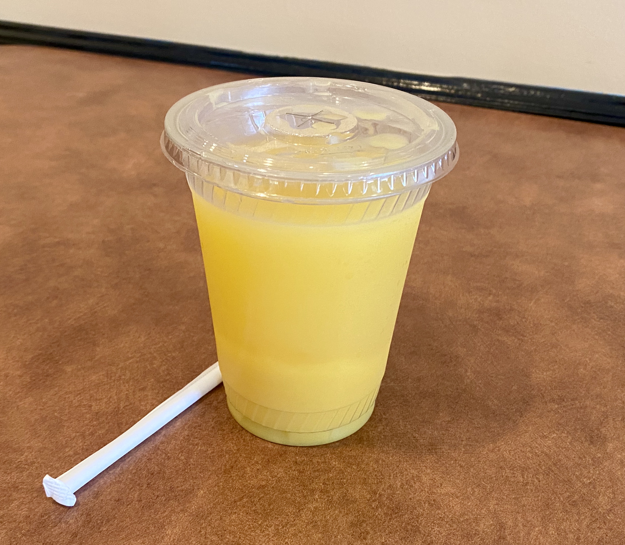 Order 100% Orange Juice food online from Bagel Gourmet store, Phoenix on bringmethat.com