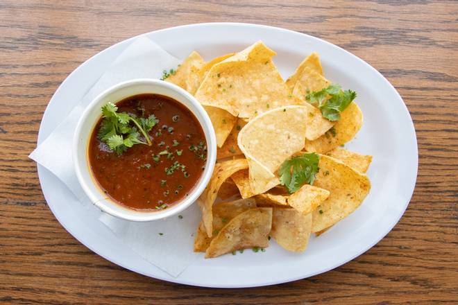 Order Salsa & Chips food online from Slapfish store, San Clemente on bringmethat.com