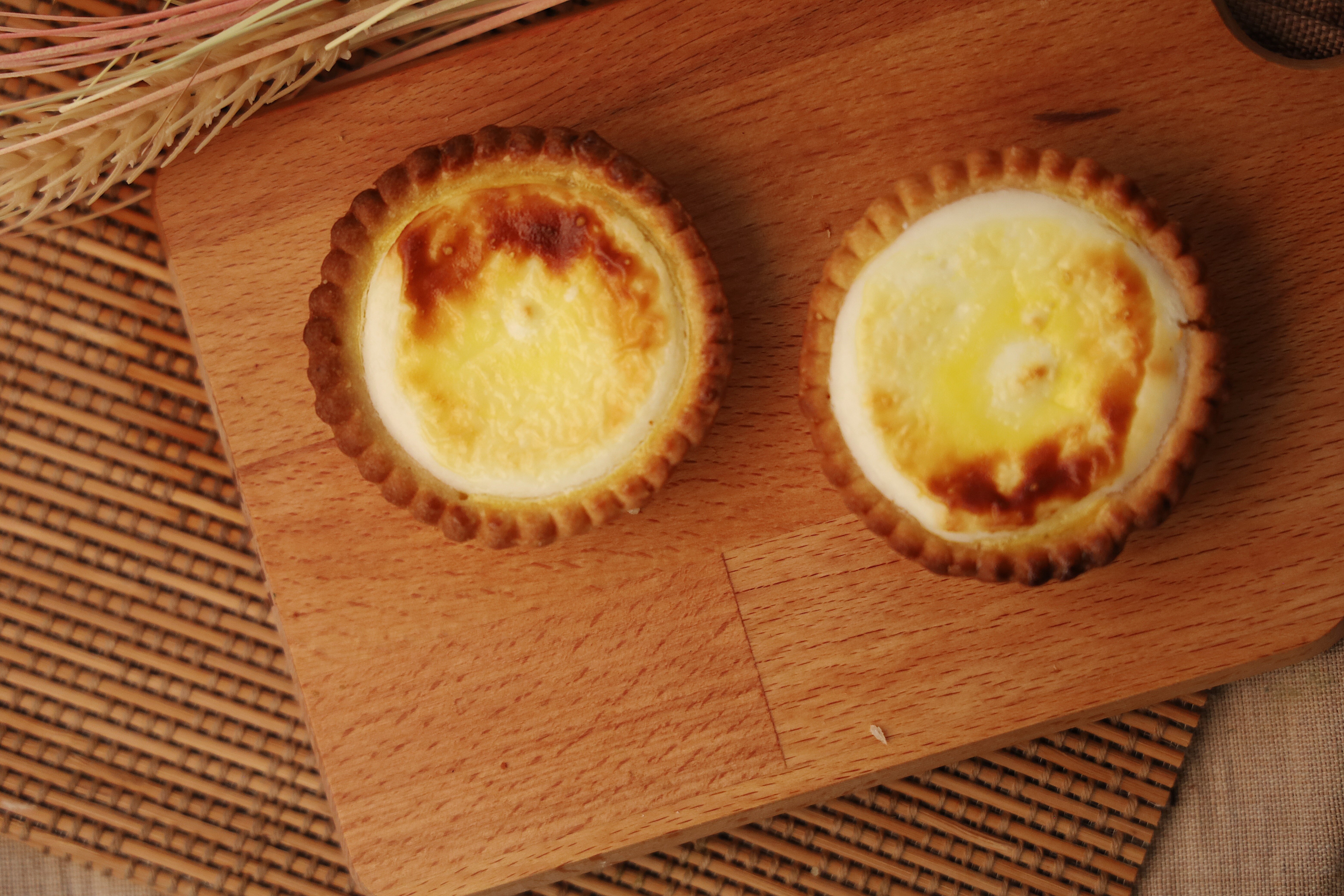 Order Cheese Tart food online from Sunmerry Bakery store, Irvine on bringmethat.com
