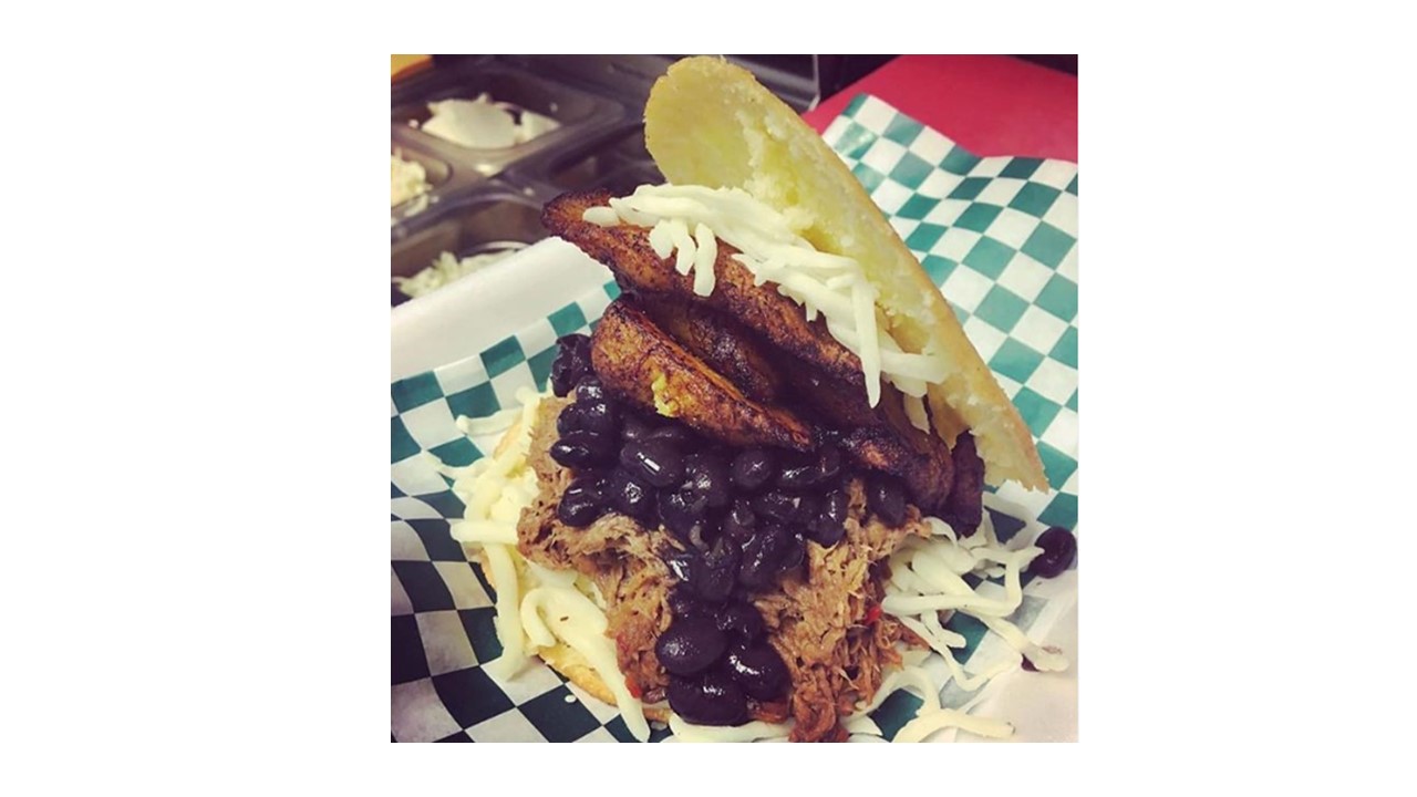 Order Arepa Pabellon food online from Sabor Caribe store, Memphis on bringmethat.com