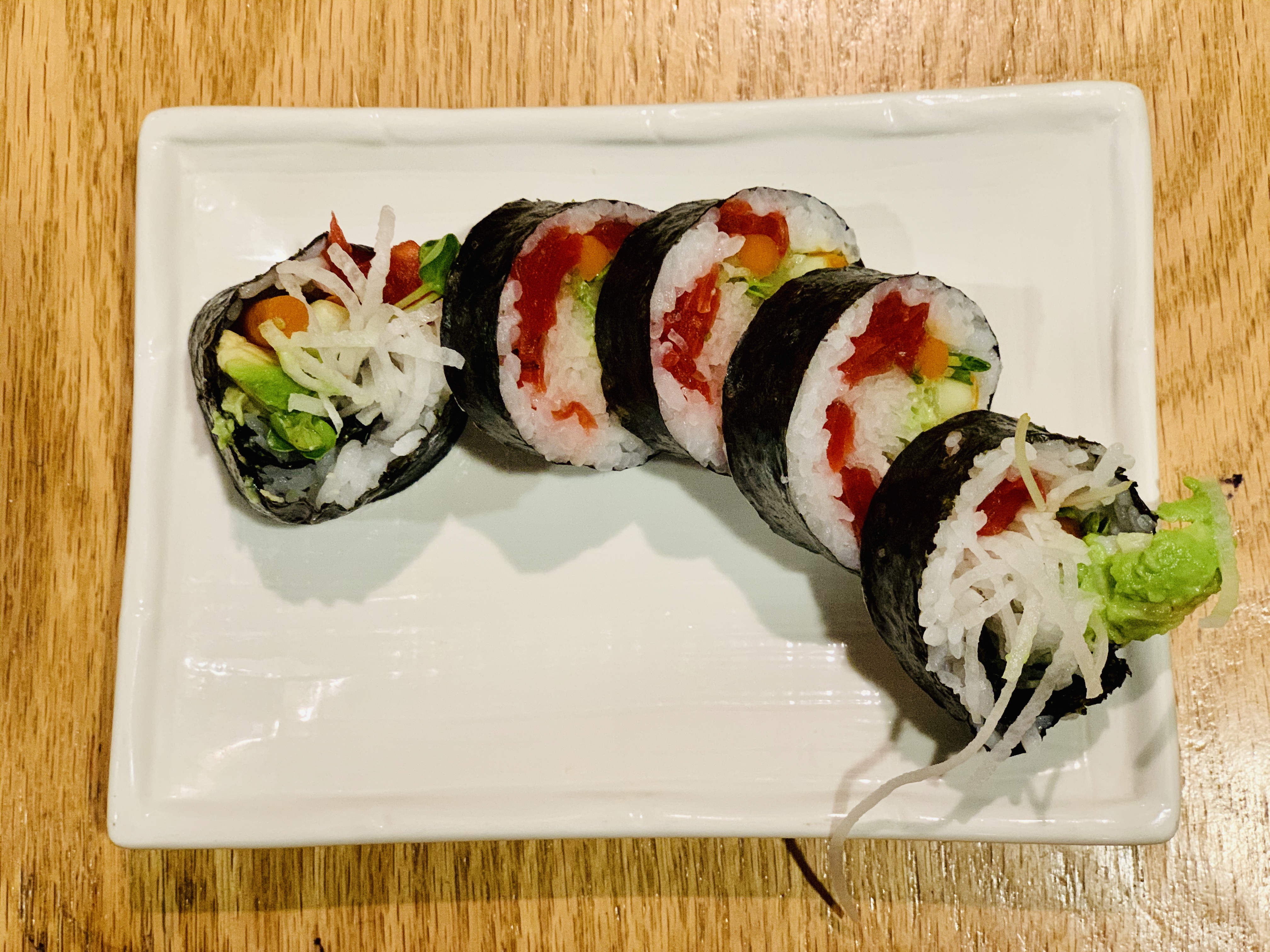 Order Vegetable Roll food online from Sakana Japanese Sushi & Grill store, La Canada Flintridge on bringmethat.com