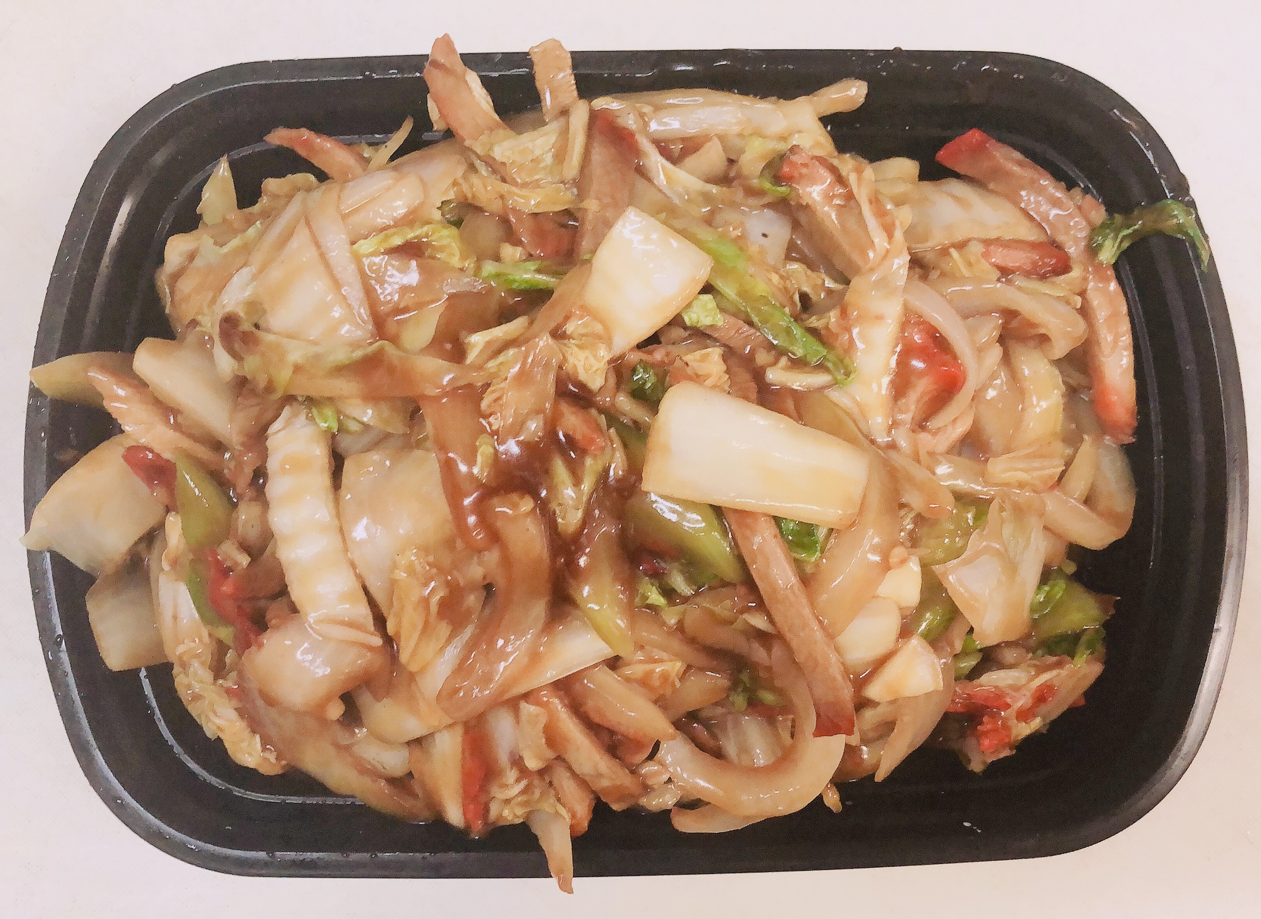 Order 84.叉烧炒面 Roast Pork Chow Mein food online from Asian Express store, Radcliff on bringmethat.com