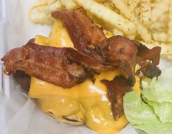 Order Bacon Cheddar Burger food online from Moe Cafe store, Indianapolis on bringmethat.com