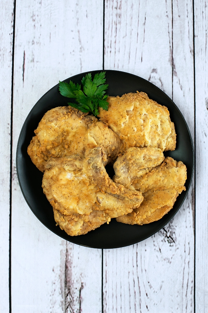 Order Pork Chops food online from Busy Bee Cafe store, Atlanta on bringmethat.com