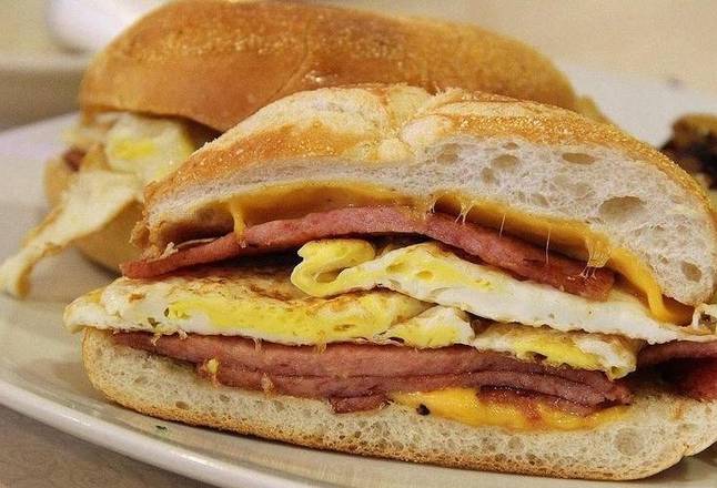Order HAM / EGG / CHEESE food online from Bagel Toasterie store, Commack on bringmethat.com
