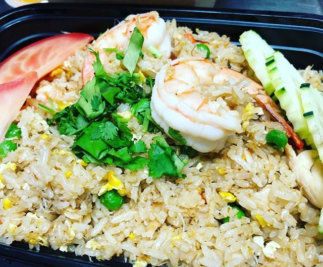 Order Thai Fried Rice food online from La Moon Thai Eatery store, San Diego on bringmethat.com