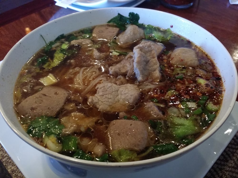 Order Beef Noodle Soup food online from Lucki Thai Restaurant store, Las Vegas on bringmethat.com