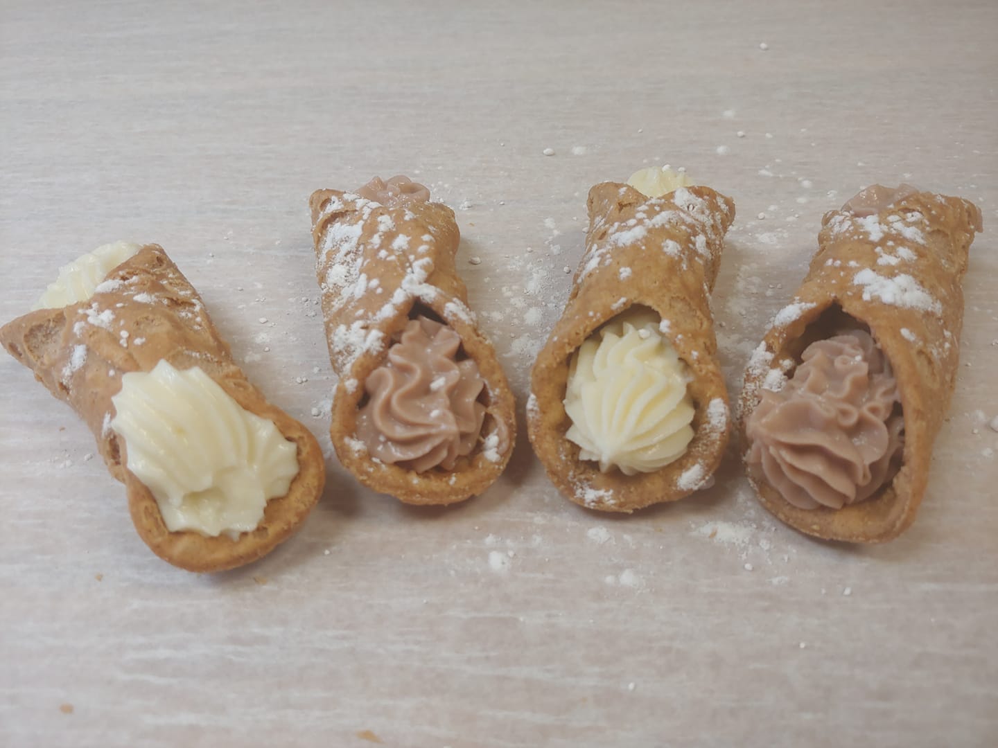 Order Cannolis food online from Mama Mary Pizza store, Holland on bringmethat.com