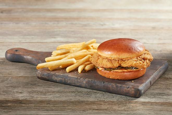Order Spicy Crispy Chicken Sandwich food online from Huddle House store, Pell City on bringmethat.com