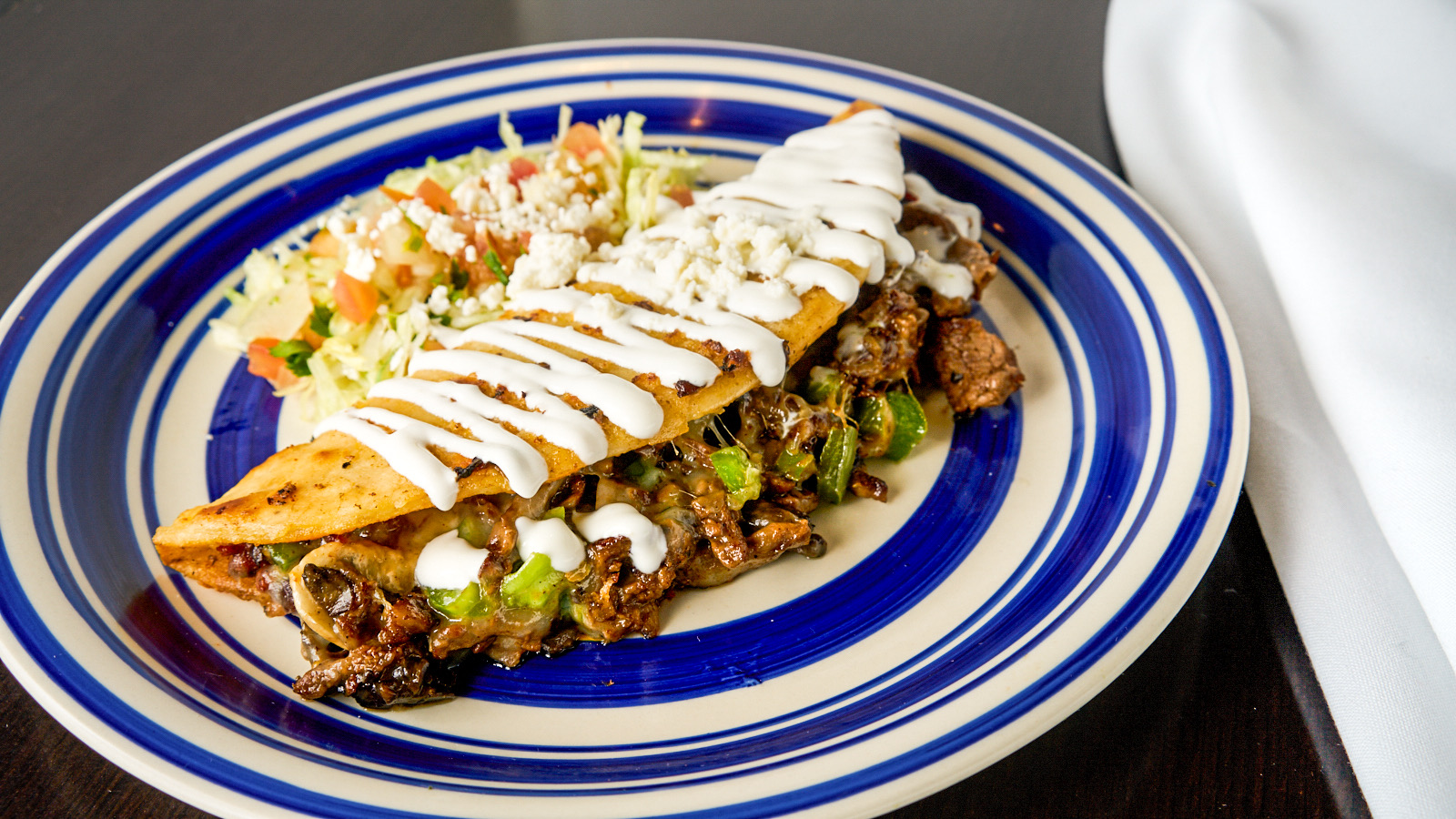 Order Quesadilla A La Plancha food online from Tacos Don Chente store, Huntington Park on bringmethat.com