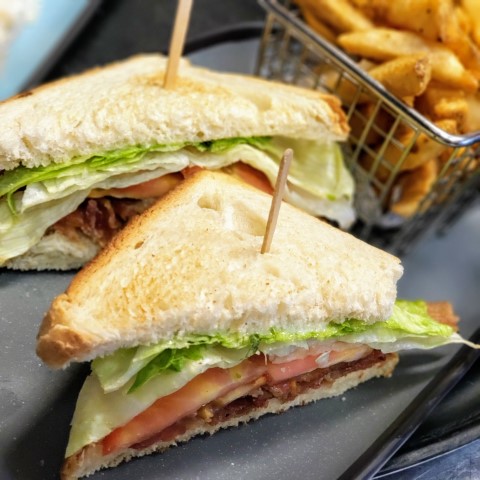 Order Bacon, Lettuce and Tomato Sandwich food online from Larry Ii Restaurant store, Vineland on bringmethat.com