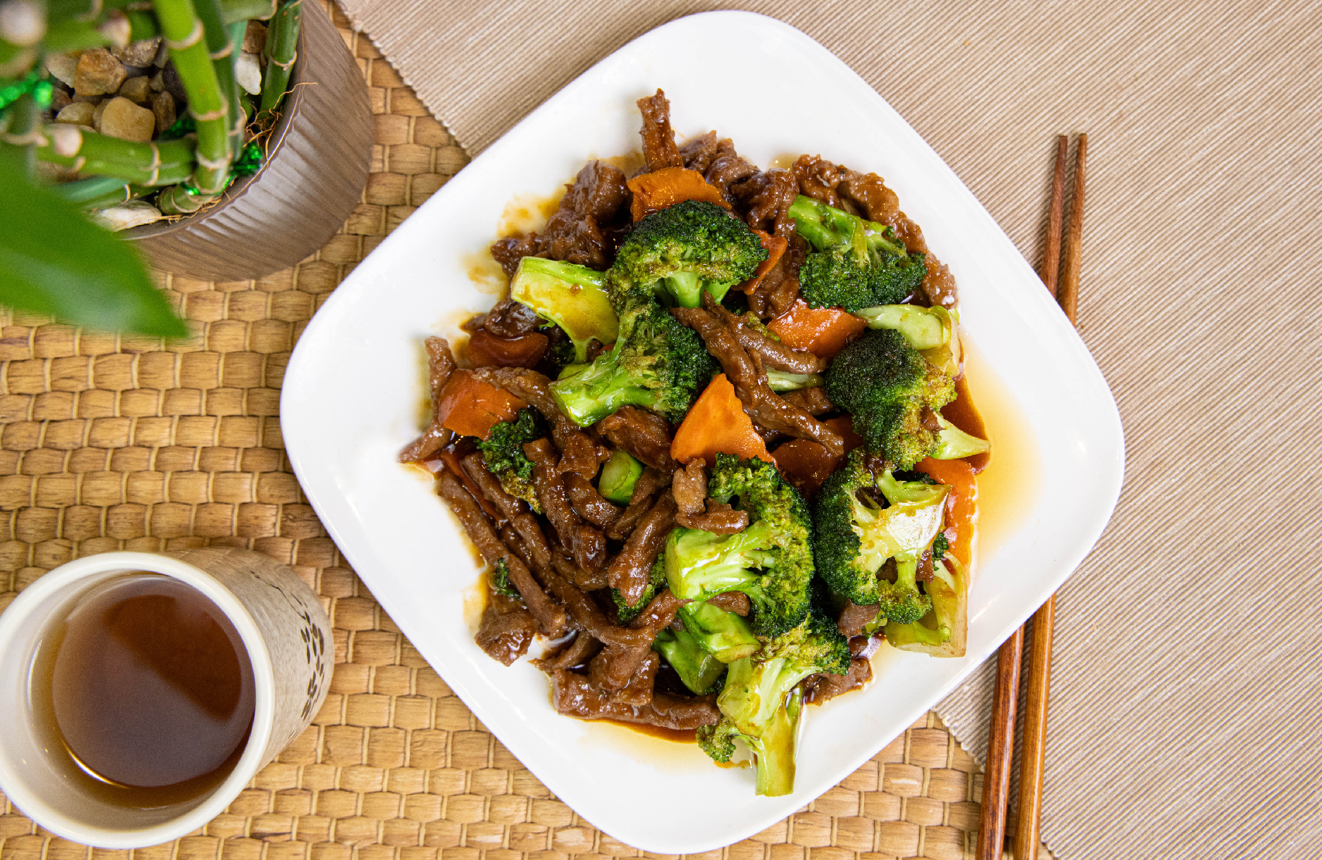 Order Beef with Broccoli food online from Old Shanghai Soup Dumpling store, Palisades Park on bringmethat.com