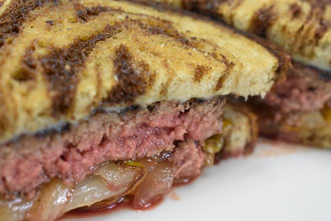Order 4 Cheese Patty Melt food online from Carbone's Pizzeria store, New Prague on bringmethat.com