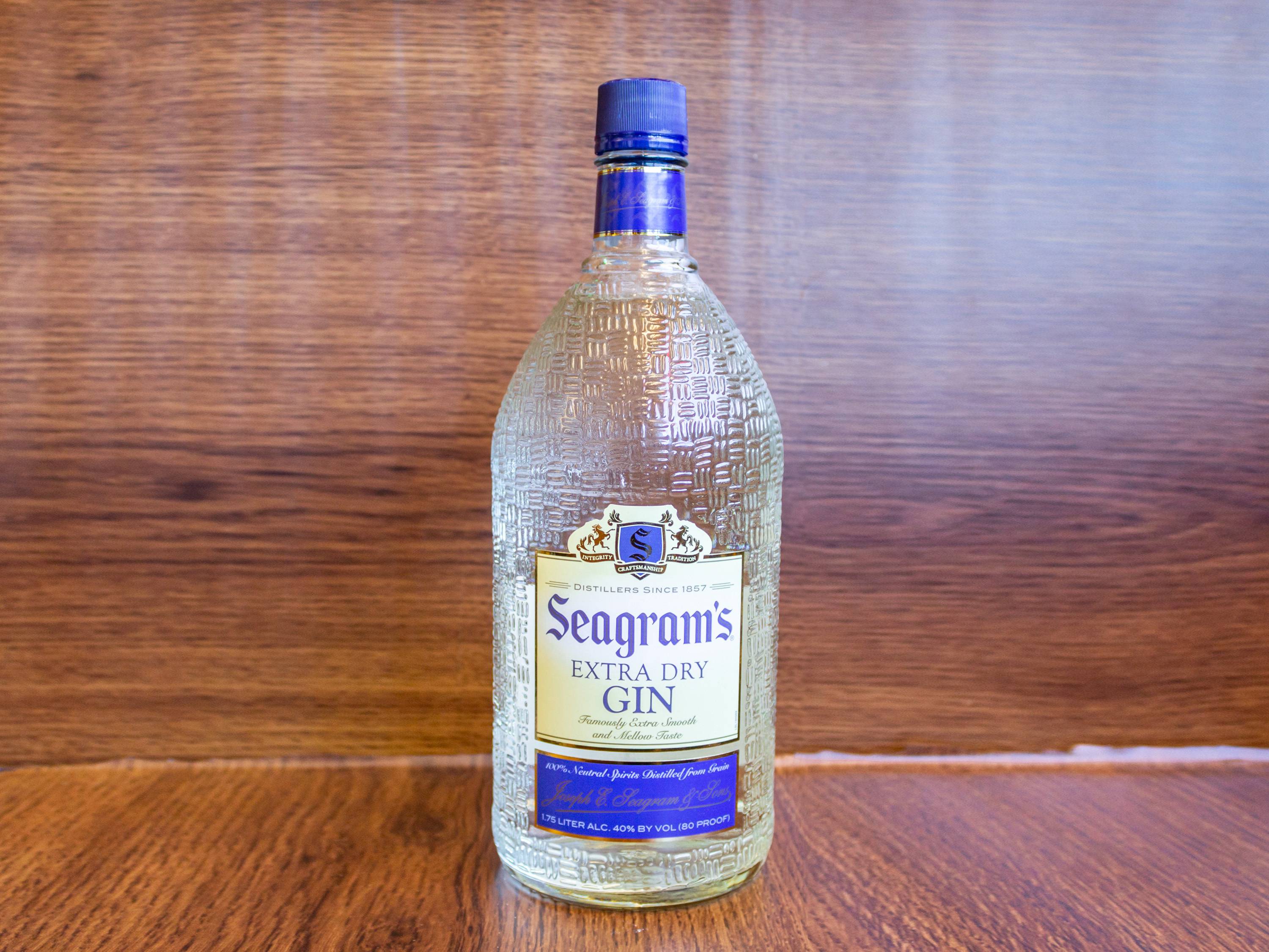Order Seagram's Gin food online from Fort Hill Liquor Store store, Rochester on bringmethat.com