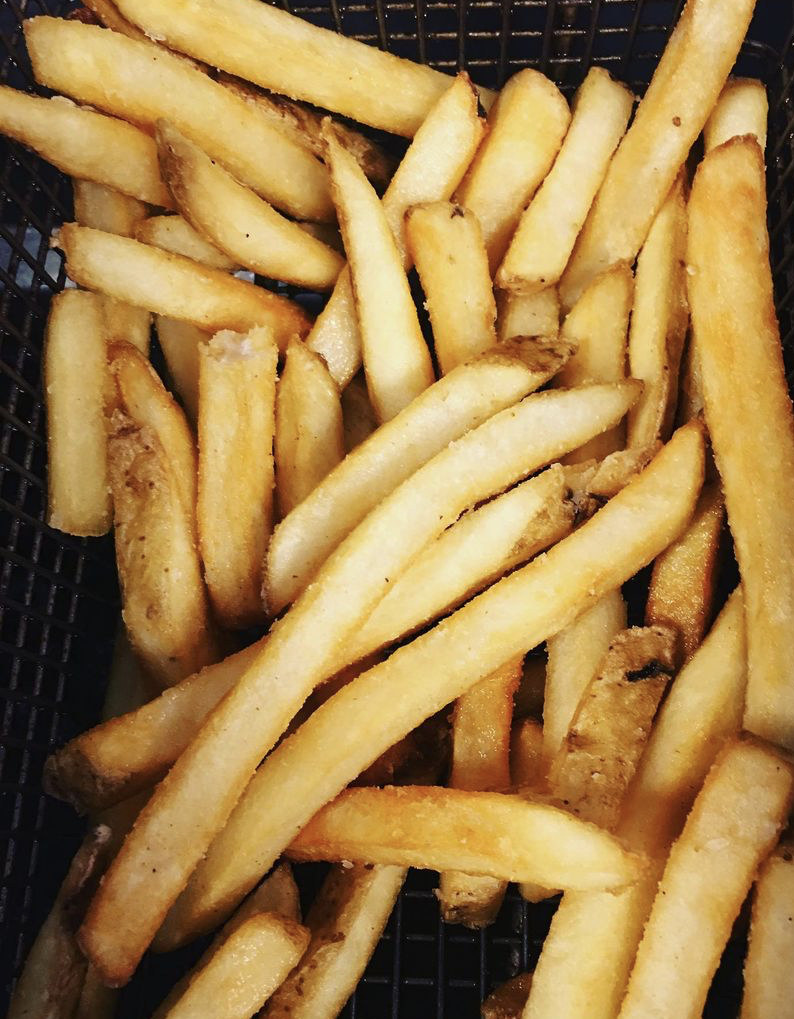 Order French Fries food online from Chubbys store, Philadelphia on bringmethat.com
