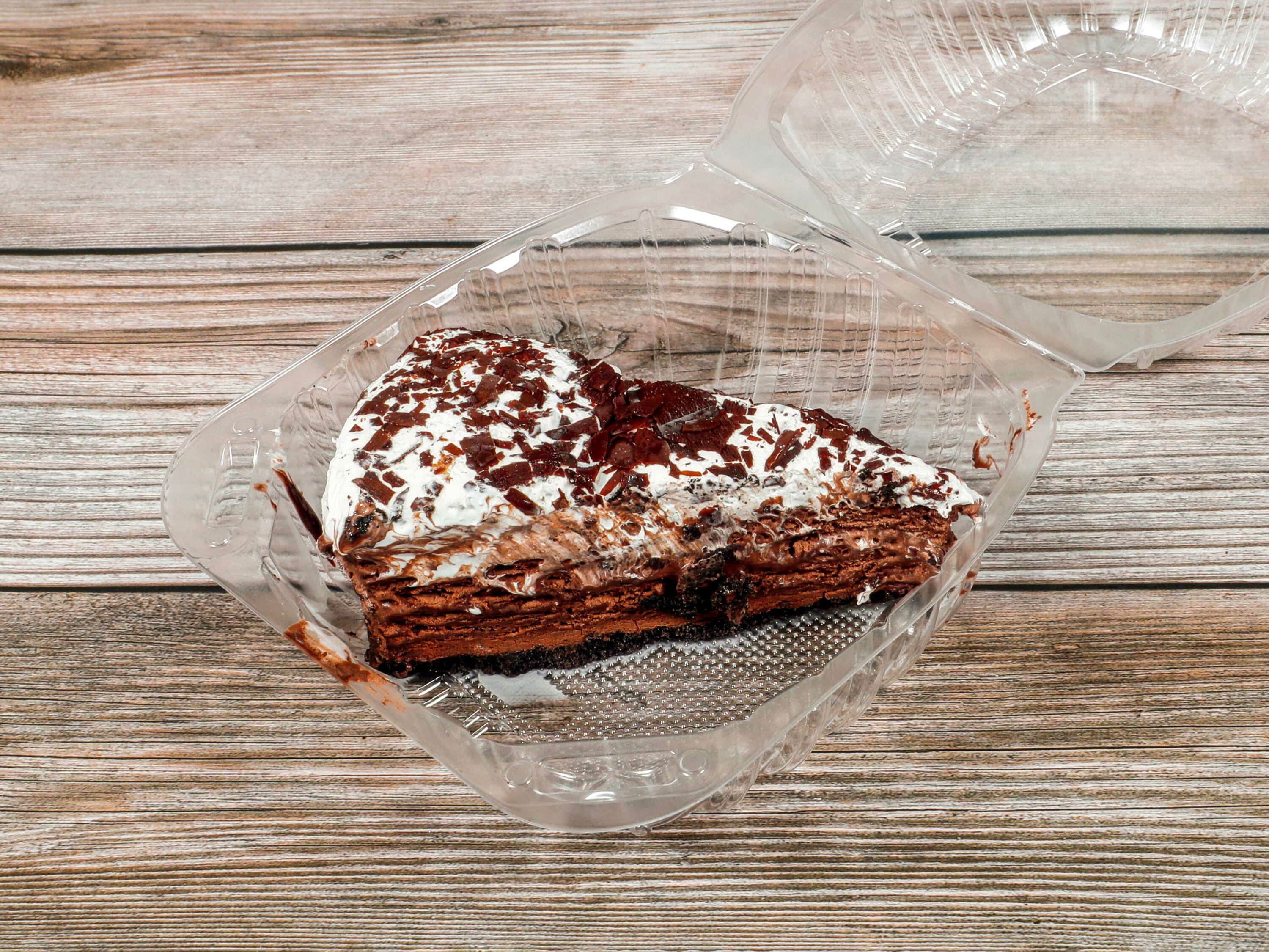Order Chocolate Cheese Cake food online from New York Pizza store, Hayward on bringmethat.com
