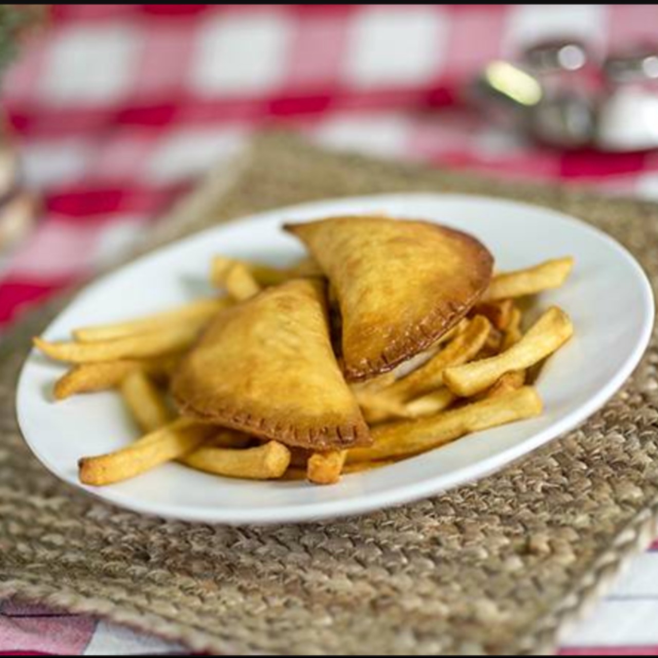 Order Pastelillo and Fries  food online from 3dx Chicken And Fish Baskets store, Columbus on bringmethat.com