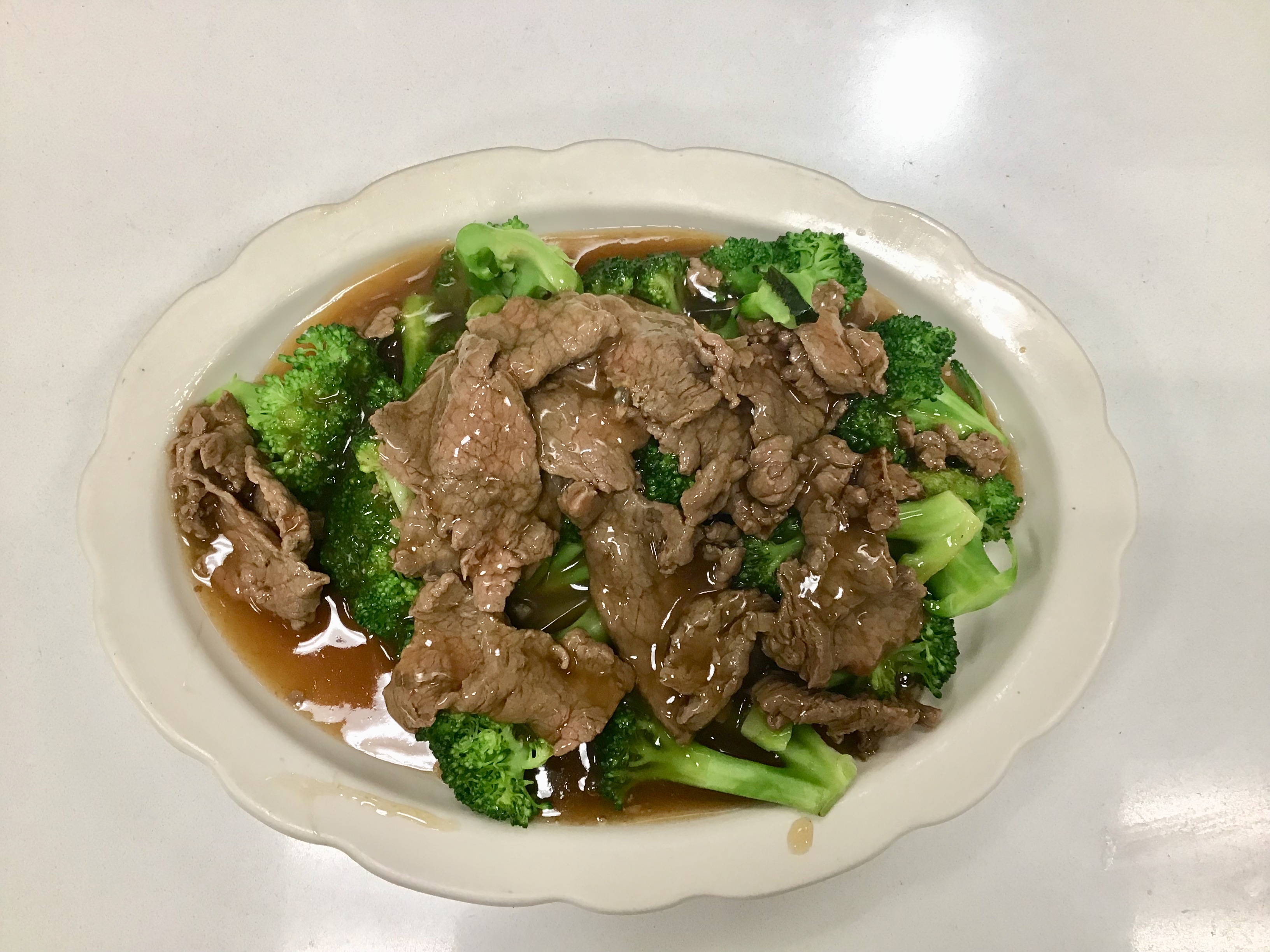 Order Broccoli in Gravy Sauce food online from Fortune House Thai store, Lake Balboa on bringmethat.com