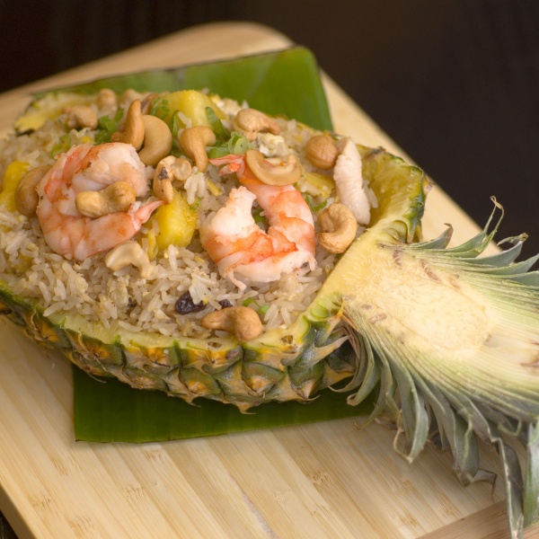 Order Pineapple Fried Rice food online from Thai Chaba store, Woodland Hills on bringmethat.com