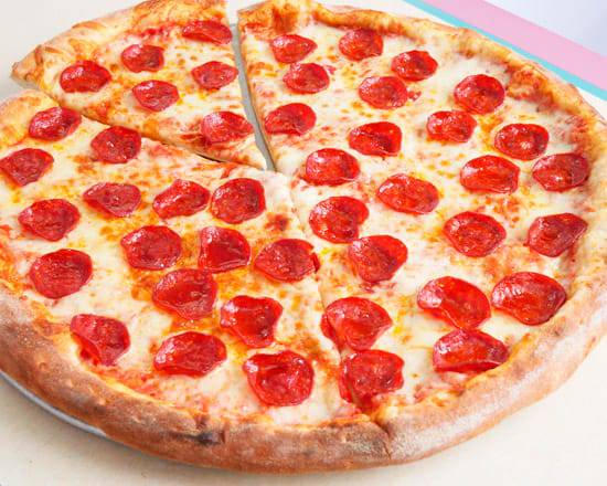 Order Pepperoni Pizza (16") food online from Kennedy Chicken & Pizza Hallal-Fayette St. store, Perth Amboy on bringmethat.com