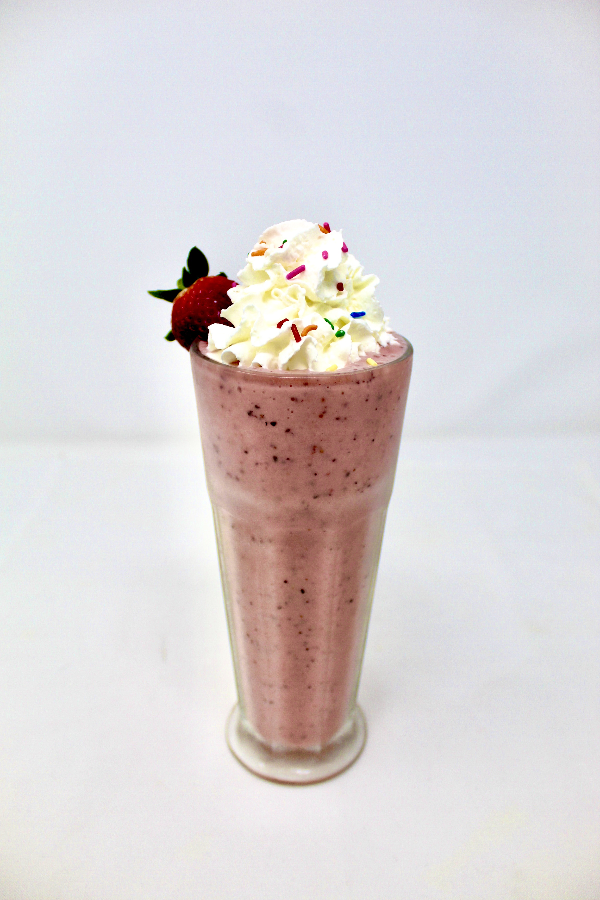 Order Fruit Salad Smoothie food online from Stateline Family Restaurant store, Tappan on bringmethat.com