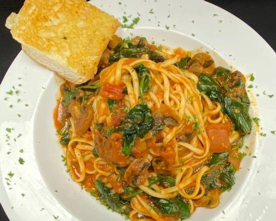 Order Veggie Pasta food online from The Rouxpour- Sugar Land store, Sugar Land on bringmethat.com