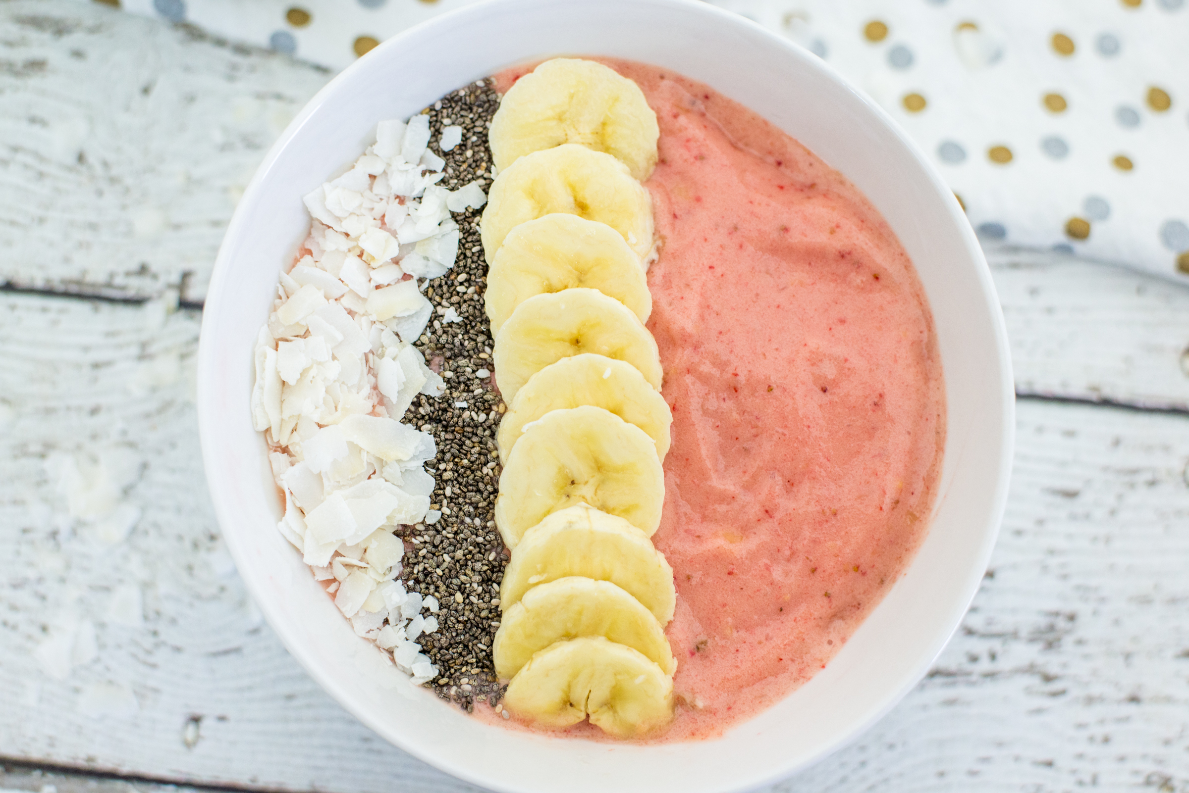 Order The Key West Smoothie Bowl food online from Tastefully Yours Cafe store, Coraopolis on bringmethat.com