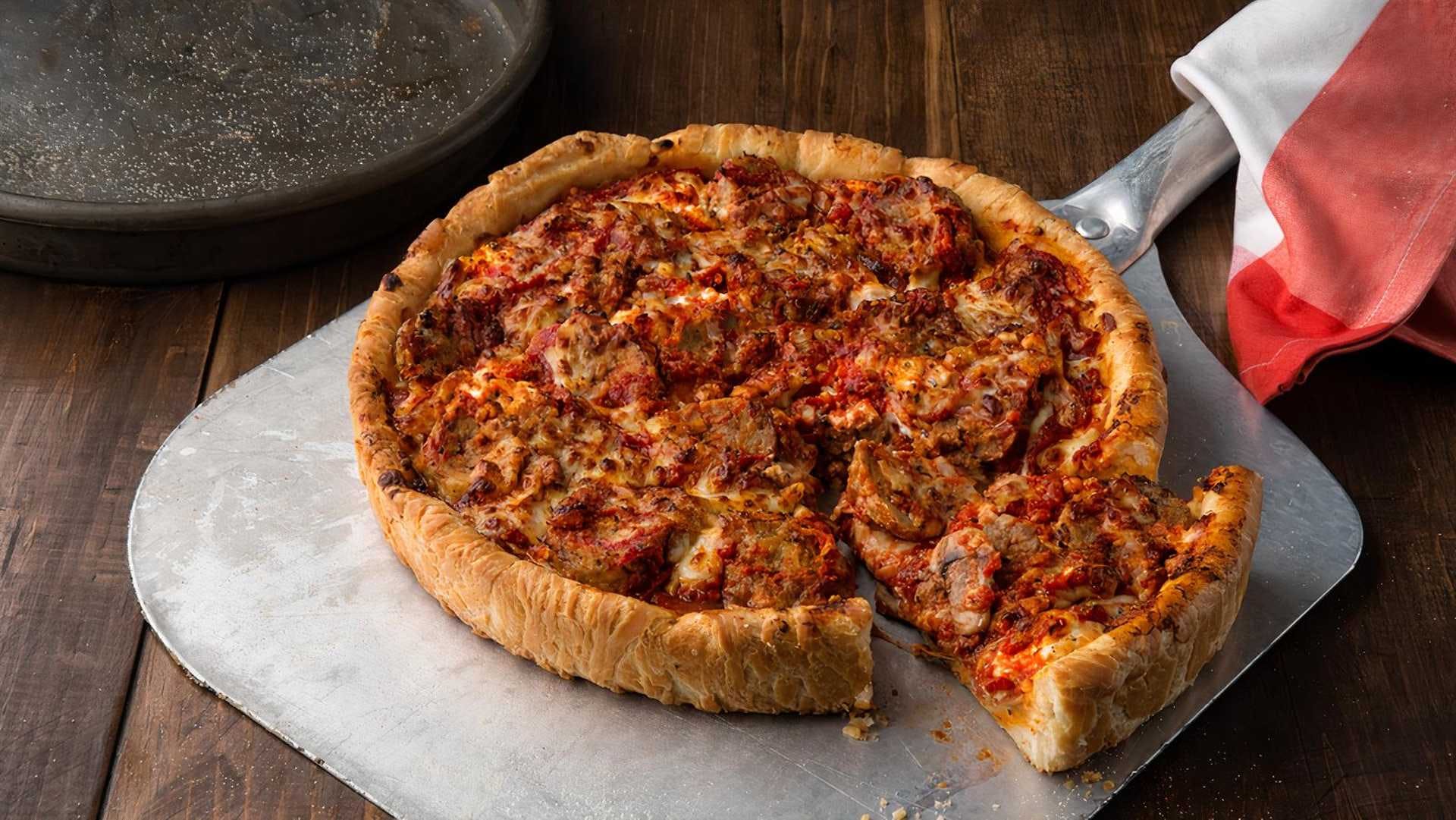 Order Meatball & Ricotta Deep Dish Pizza - Individual 7'' (6 Slices) food online from UNO Pizzeria & Grill store, Oaks on bringmethat.com