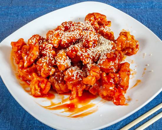 Order Sesame Chicken food online from Hunan To Go store, Stanley on bringmethat.com