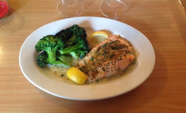 Order Grilled Salmon food online from Lefty's Pizzeria and Restaurant store, Paterson on bringmethat.com