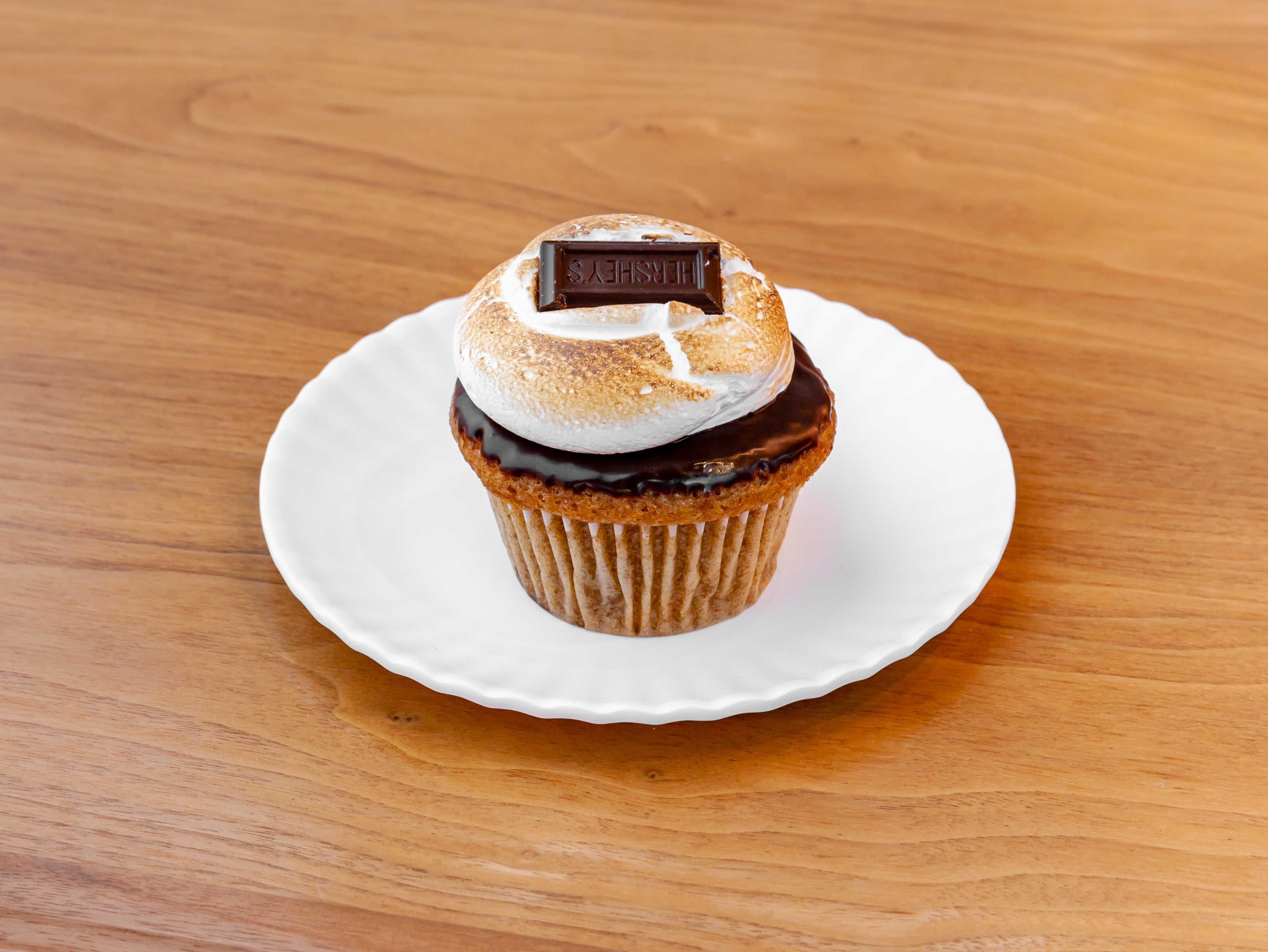 Order Smores food online from Molly's Cupcakes store, Chicago on bringmethat.com