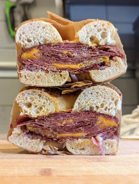 Order Hot Pastrami food online from The Bagelry @ Olmo store, New Haven on bringmethat.com