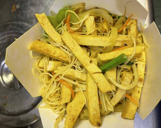 Order Veggie Chicken Singapore Rice Noodles  food online from Asian wok cafe store, Alexandria on bringmethat.com