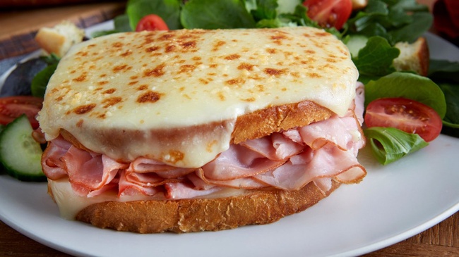 Order Croque Monsieur food online from Mimis Cafe store, Antioch on bringmethat.com