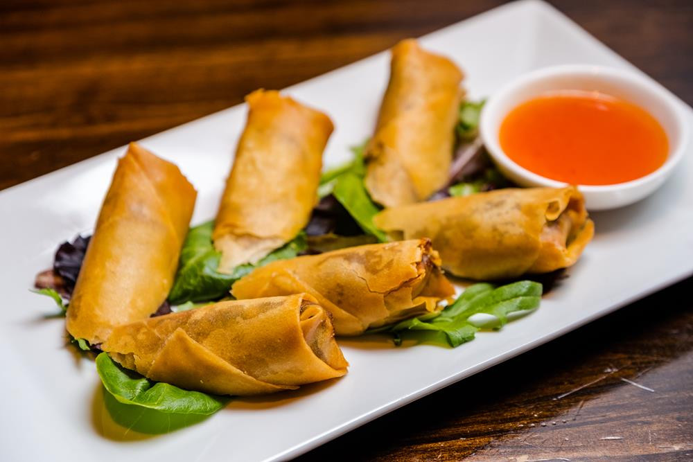 Order Mushroom Spring Roll food online from Sachi asian bistro store, New York on bringmethat.com
