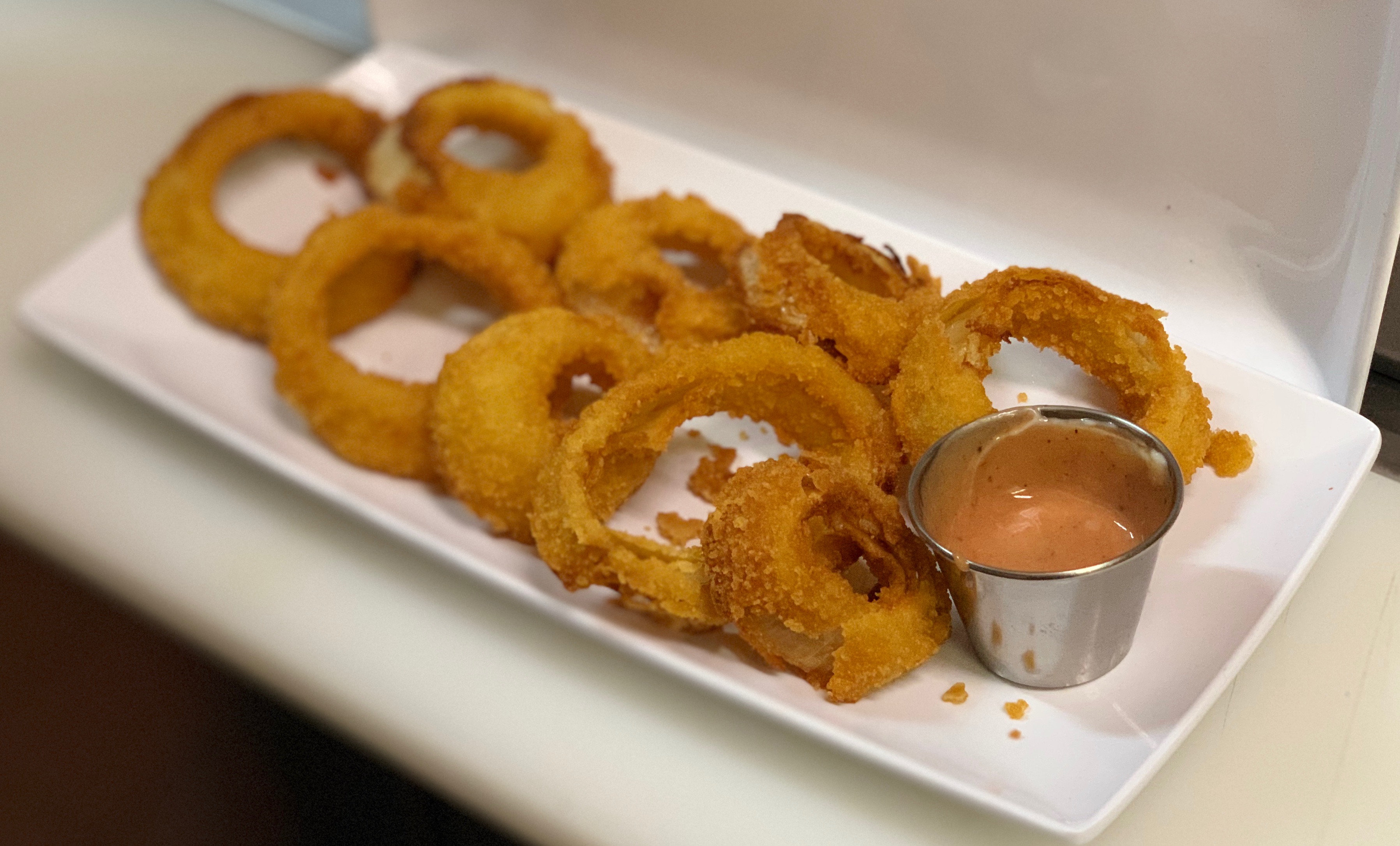 Order 8 Piece Onion Rings food online from Simple Palate store, Warren on bringmethat.com